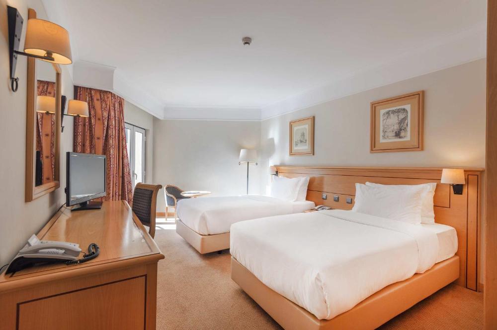 Standard Twin Room interior